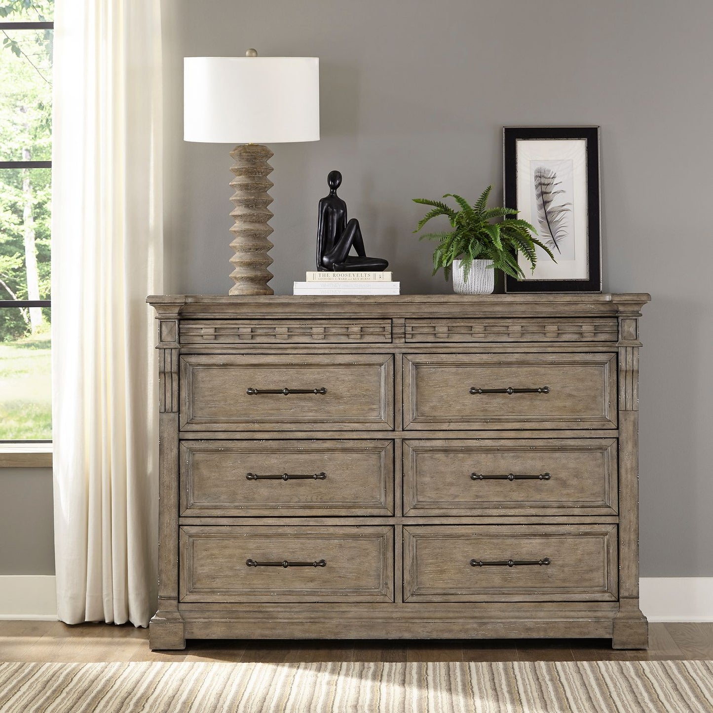 Town & Country - 8 Drawer Dresser