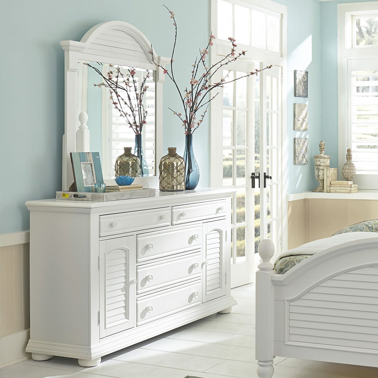 Summer House I - Queen Storage Bed, Dresser & Mirror, Chest, Night Stand