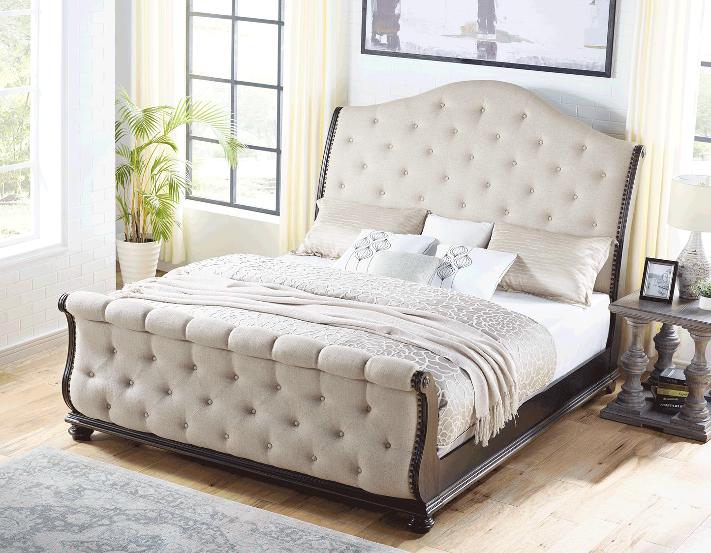 Rhapsody King Sleigh Bed